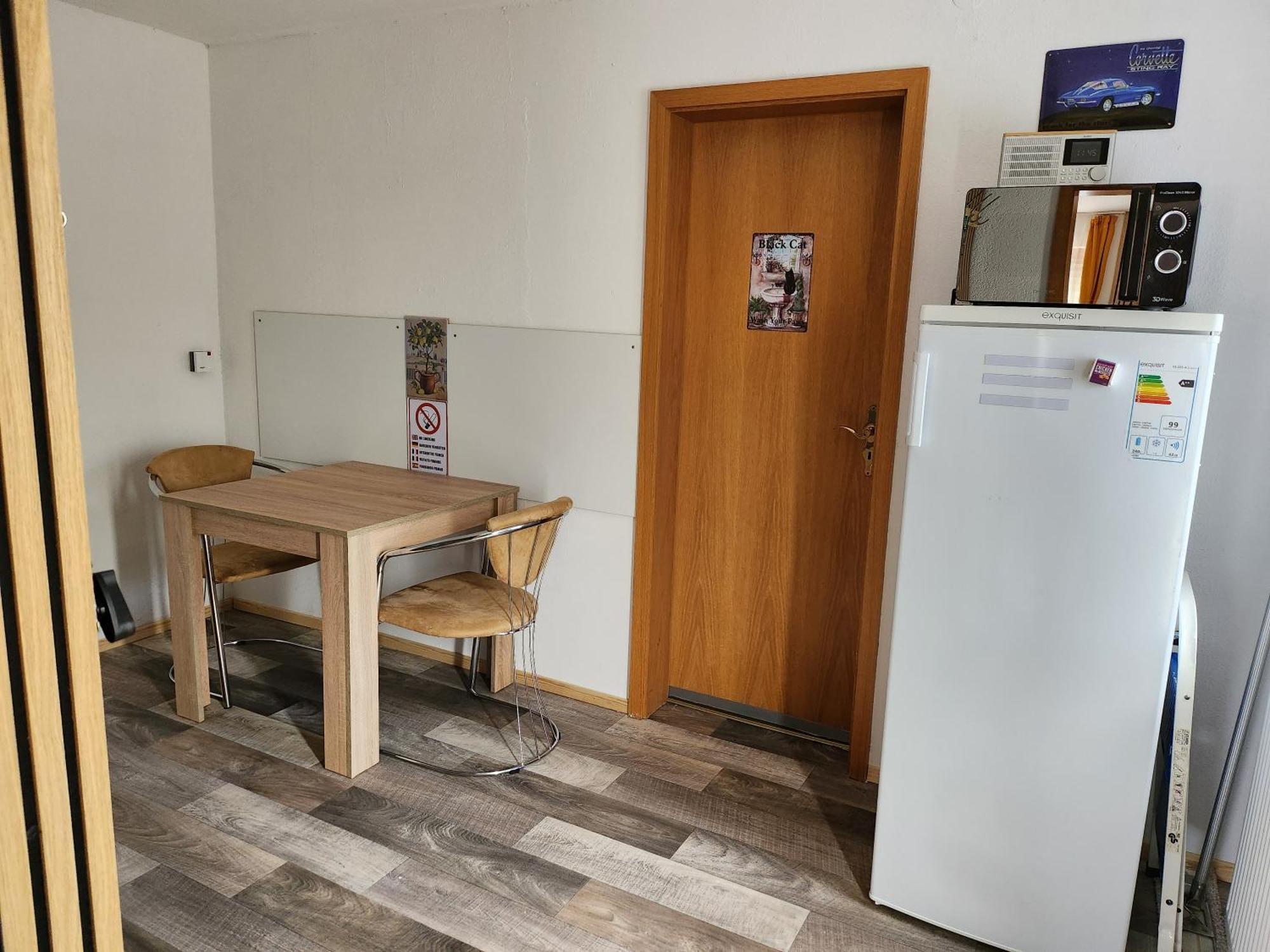 Schellis Gaestezimmer Enzklösterle Eksteriør billede